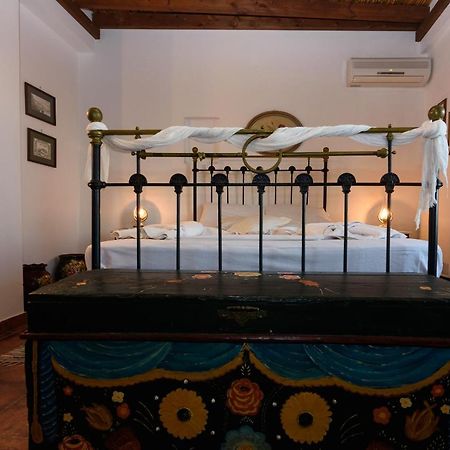 Eros Pittoresque Retreats - Perfect Location, Panoramic Seaview Koróni Esterno foto
