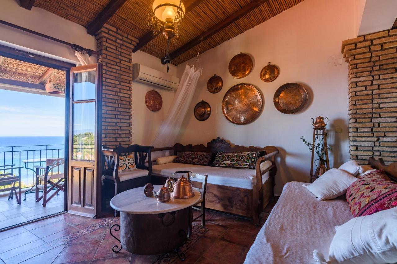 Eros Pittoresque Retreats - Perfect Location, Panoramic Seaview Koróni Esterno foto