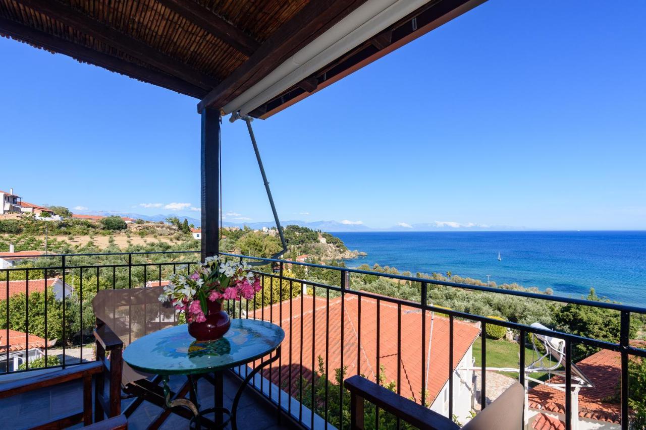 Eros Pittoresque Retreats - Perfect Location, Panoramic Seaview Koróni Esterno foto