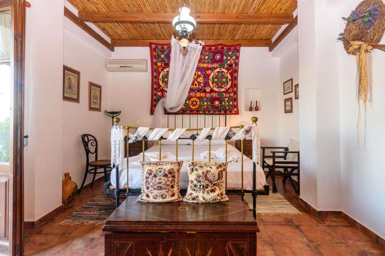 Eros Pittoresque Retreats - Perfect Location, Panoramic Seaview Koróni Esterno foto