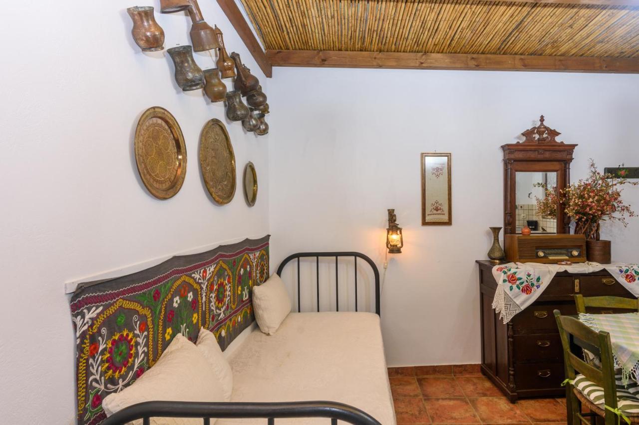 Eros Pittoresque Retreats - Perfect Location, Panoramic Seaview Koróni Esterno foto